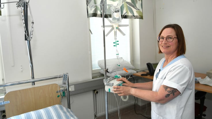 Anneli Mella från Luleå jobbar som onkologisjuksköterska på Bemanningscentrum och tar bland annat pass i Gällivare och Kiruna.
