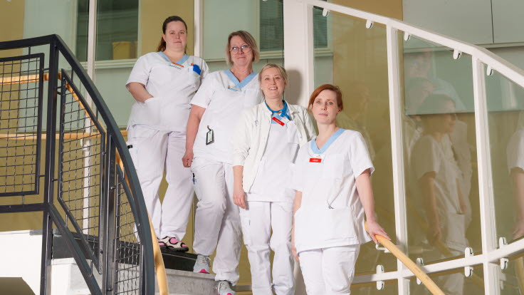 På Sunderby sjukhus arbetar ett dedikerat team för att förbättra kvinnors livskvalitet. Uppifrån och ned: Karin Tjärnberg, Katarina Gunséus, Anna Sundelin och Helena Carré.